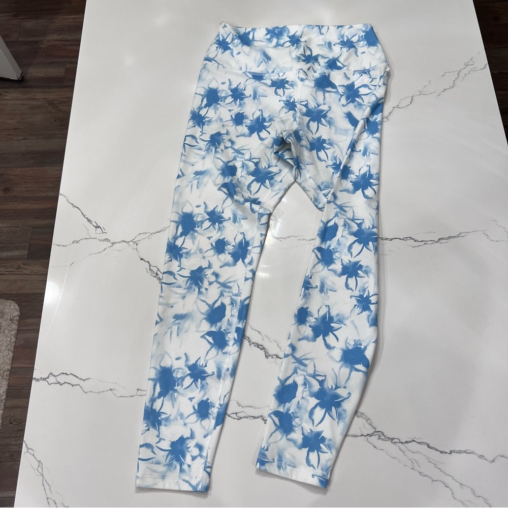 Glyder Women's Blue White Tie Dye Leggings Activewear Yoga Gym - Picture 2 of 6